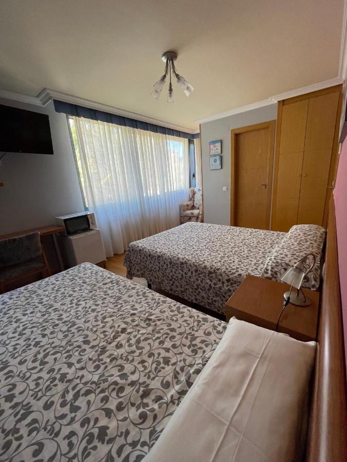 Hostal Santiago 2 Burgo Kültér fotó