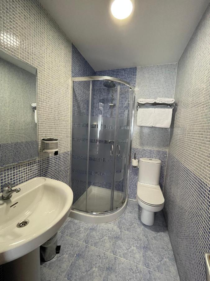 Hostal Santiago 2 Burgo Kültér fotó