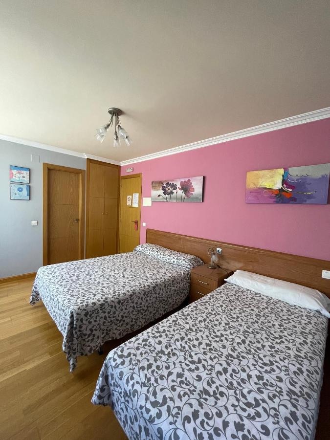 Hostal Santiago 2 Burgo Kültér fotó