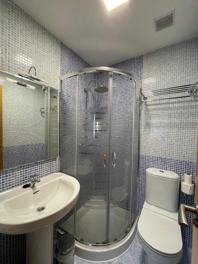 Hostal Santiago 2 Burgo Kültér fotó