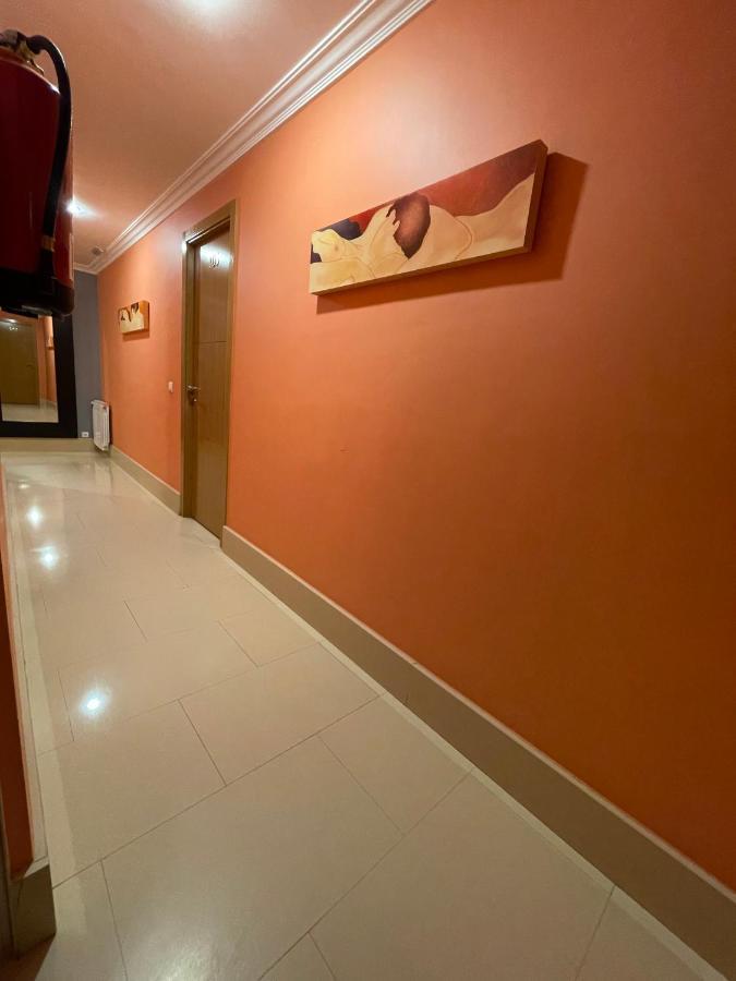 Hostal Santiago 2 Burgo Kültér fotó
