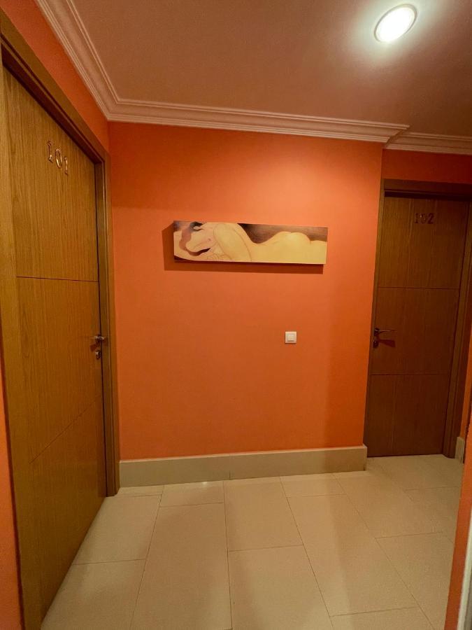 Hostal Santiago 2 Burgo Kültér fotó